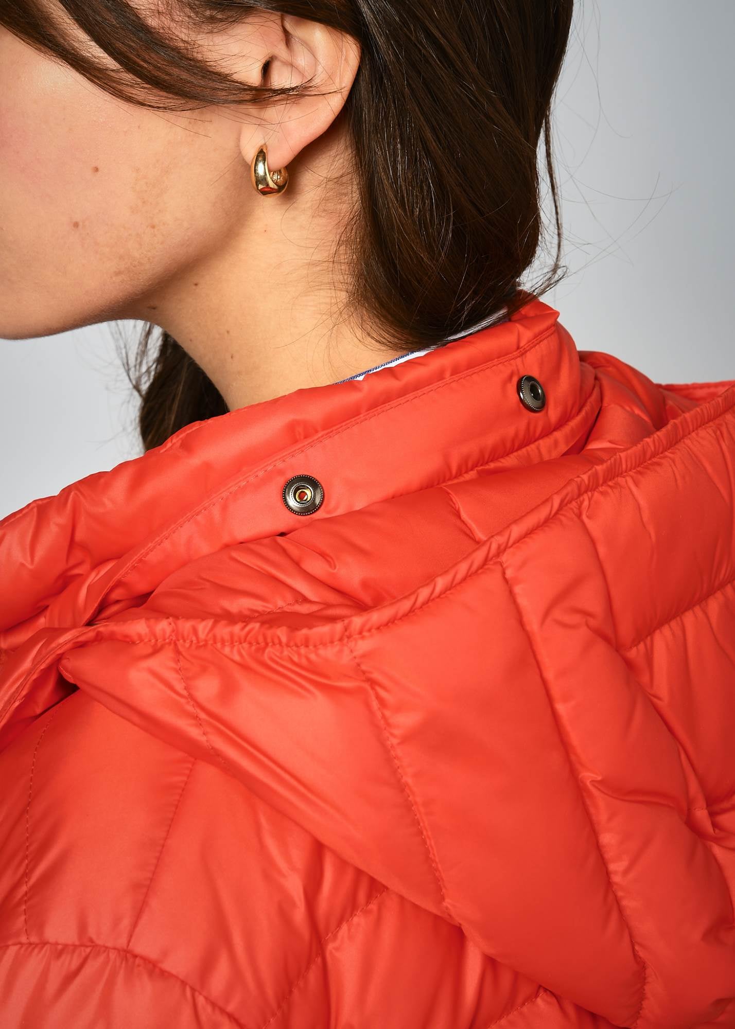 #color_coral-red