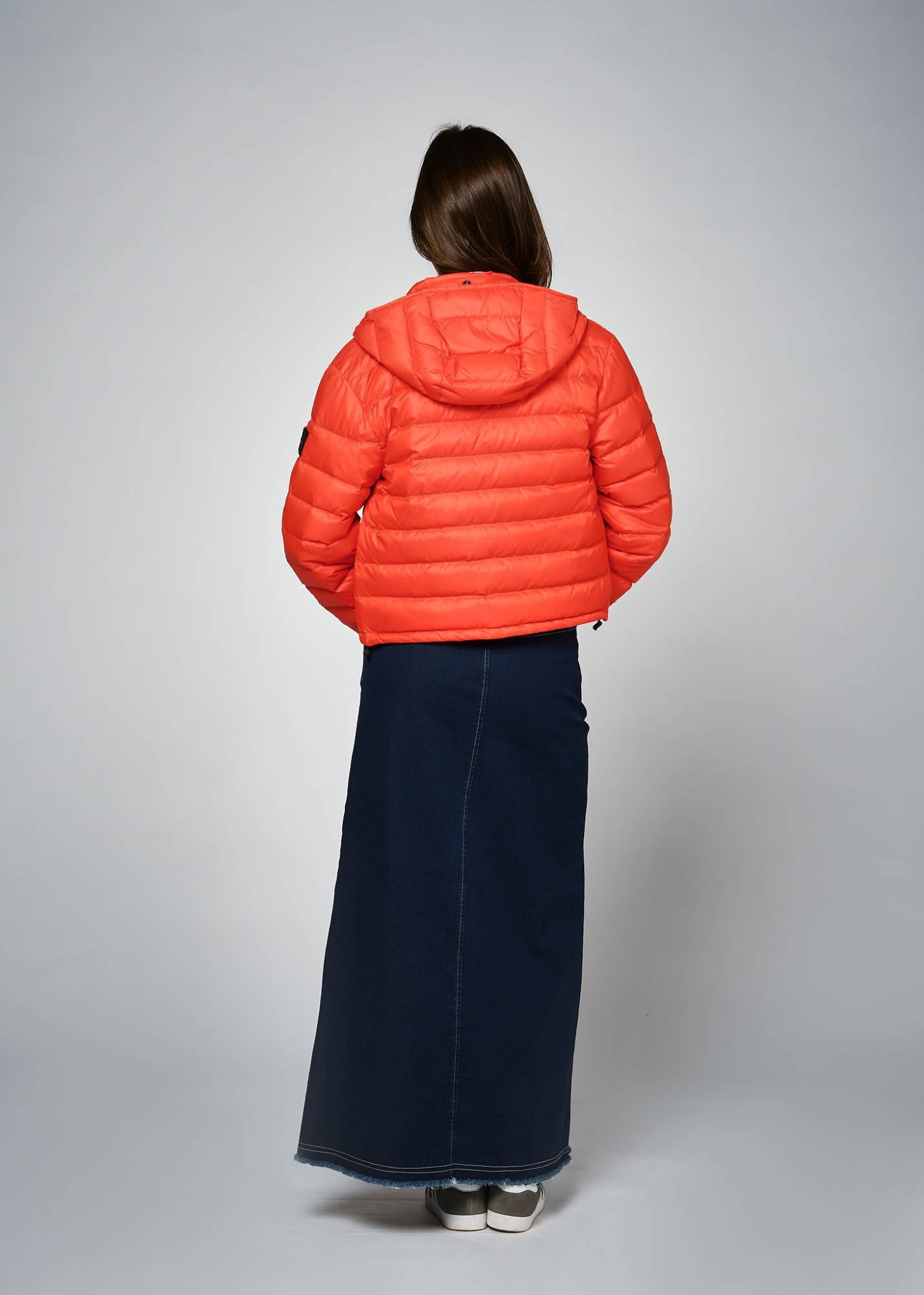 #color_coral-red