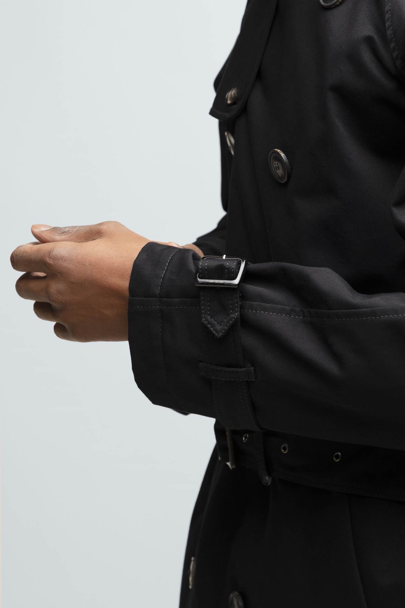 Trench Nero Lungo in Cotone - Hailey Trench Lato Uomo 